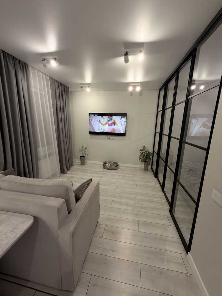 Продаж 1-кімнатної квартири 37 м², Стеценка вул., 75