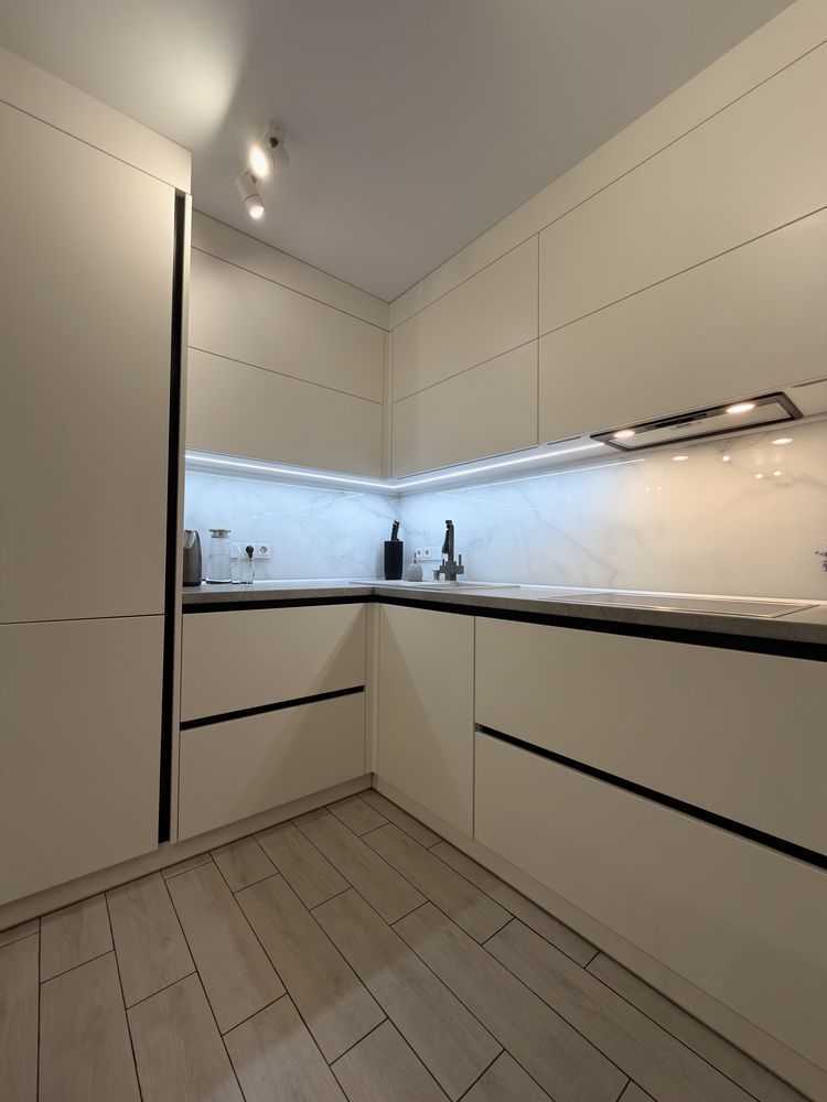 Продаж 1-кімнатної квартири 37 м², Стеценка вул., 75