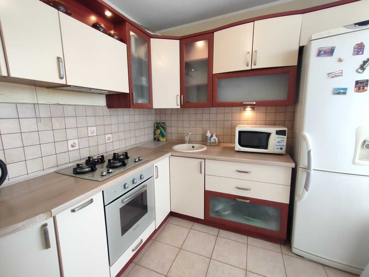 Аренда 3-комнатной квартиры 76 м², Леся Курбаса просп., 5Б