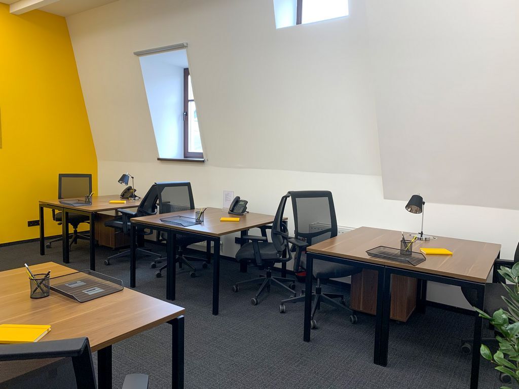 Оренда офісу 8 м², Верхній Вал вул., 48/28А