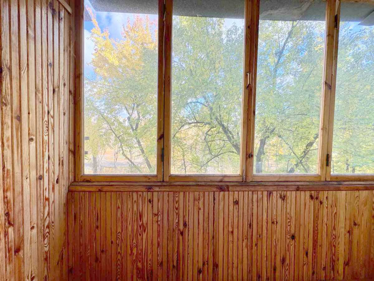 Продаж 1-кімнатної квартири 28 м², Мілютенка вул., 7А