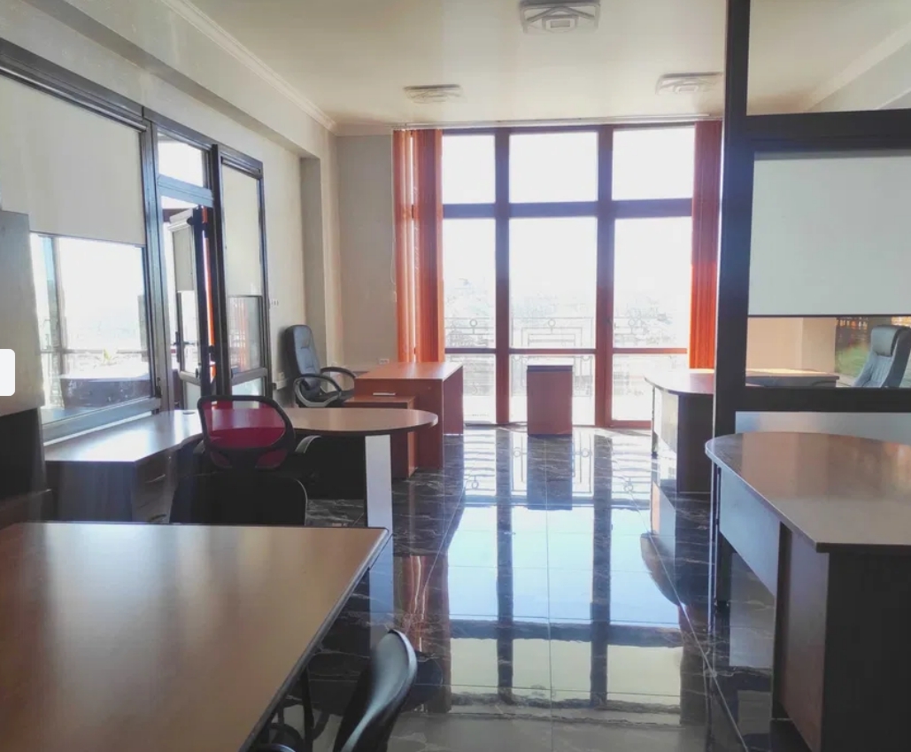 Аренда офиса 106 м², Греческая пл.