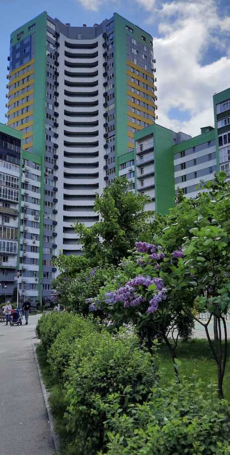 Продаж 1-кімнатної квартири 52 м², Вишгородська вул., 45/4