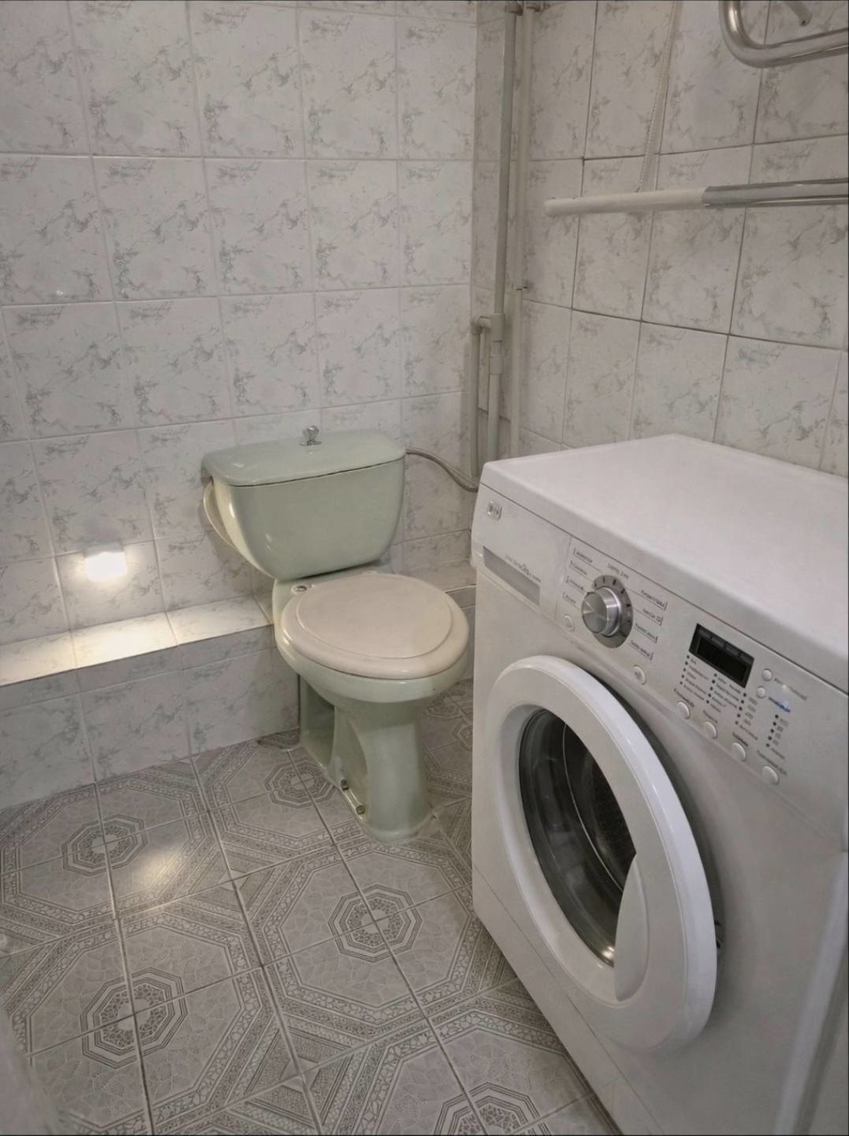 Продажа 1-комнатной квартиры 44 м², Звездный бул., 1