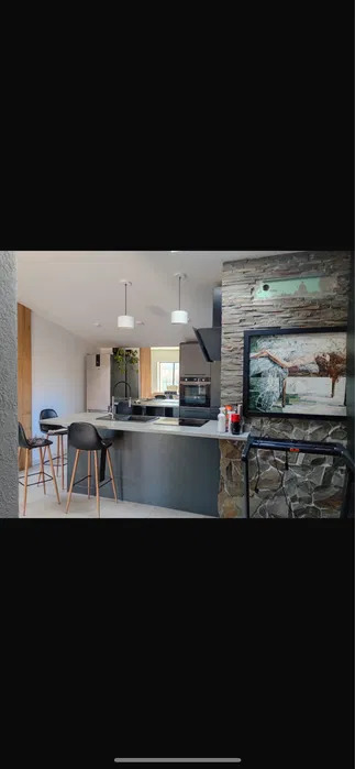 Оренда будинку 180 м², Дніпровська наб.