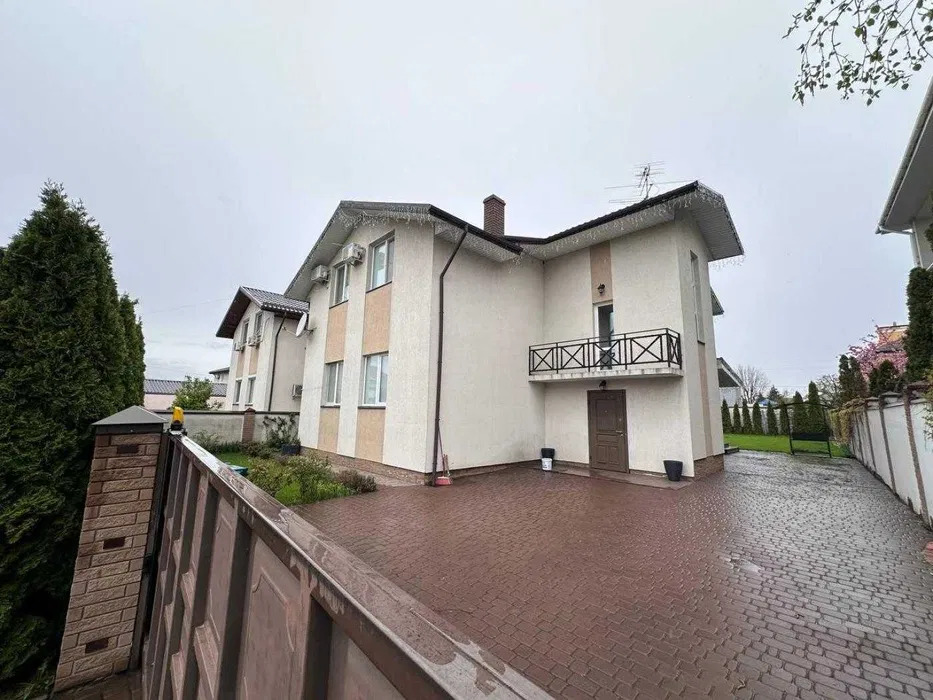 Оренда будинку 210 м², Ранкова вул.