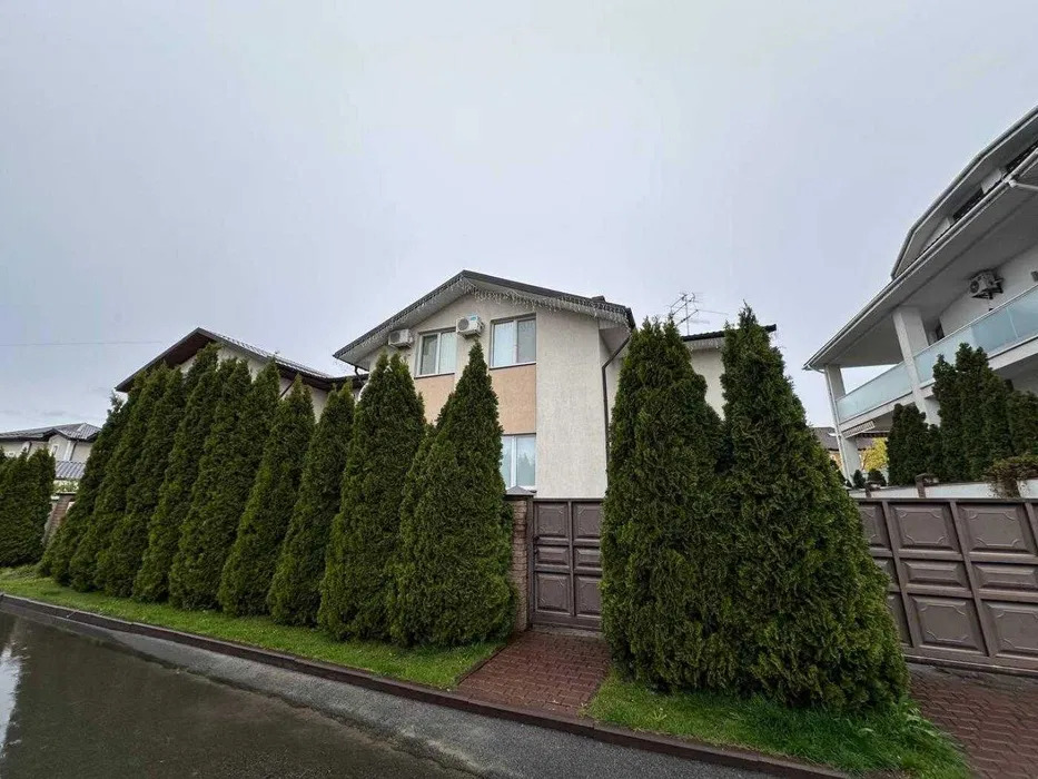 Оренда будинку 210 м², Ранкова вул.