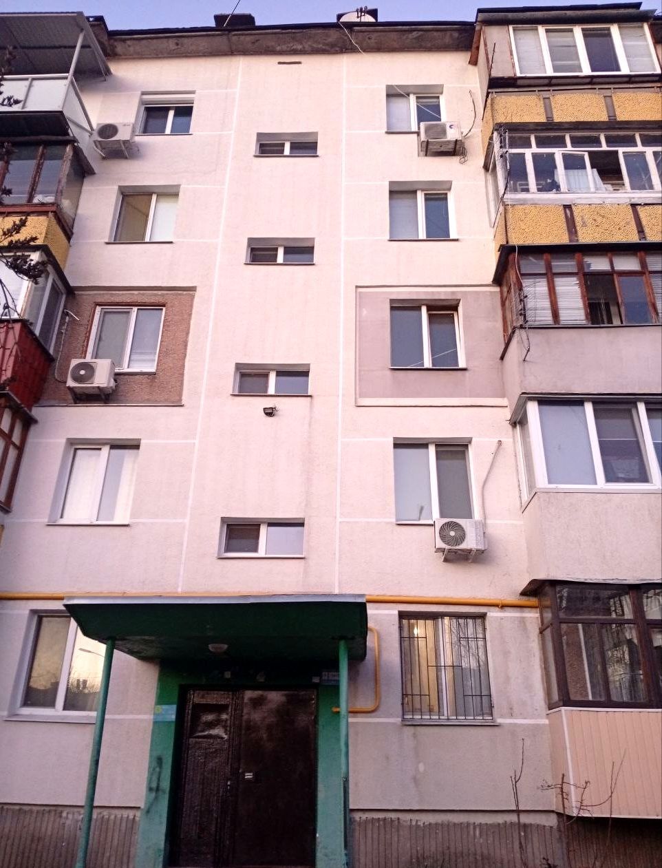 Продаж 2-кімнатної квартири 45.2 м², Толстого вул.