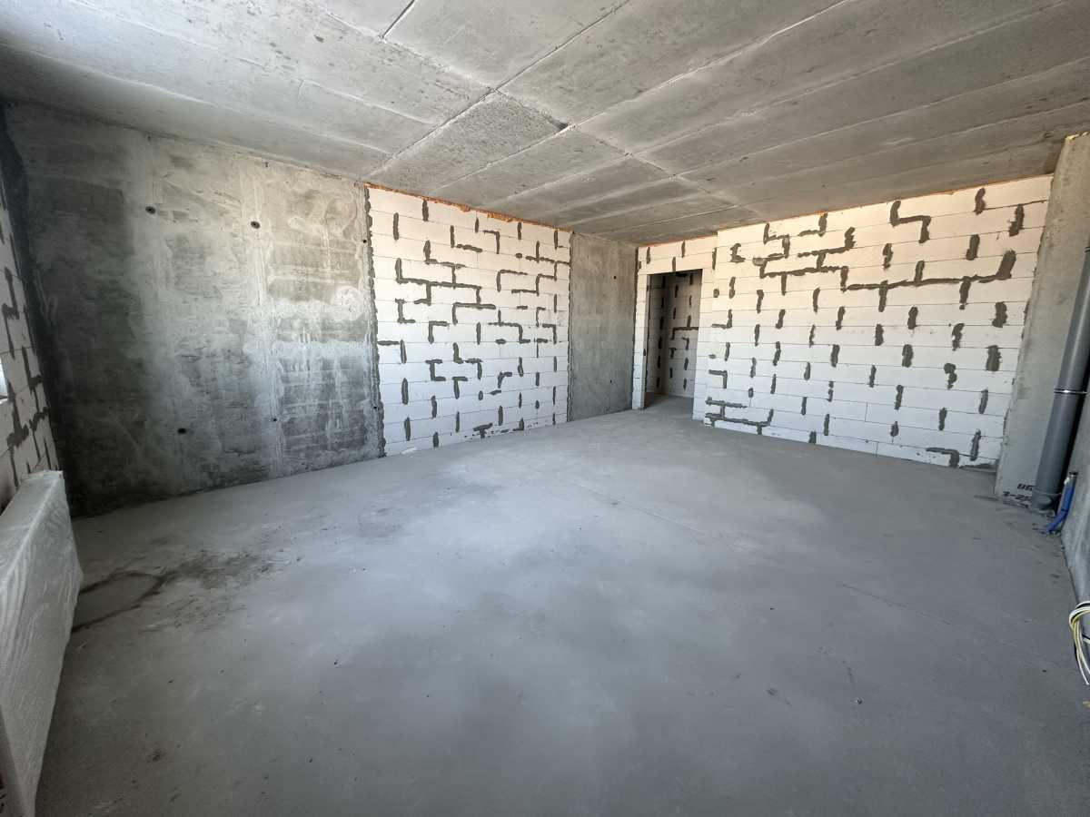 Продажа 3-комнатной квартиры 105 м², Михаила Максимовича ул., 32В