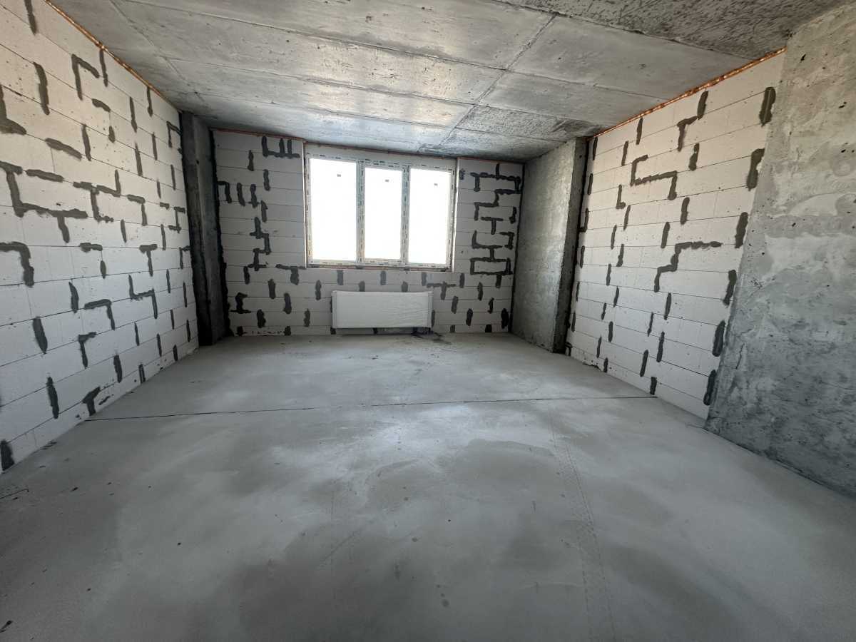 Продажа 3-комнатной квартиры 105 м², Михаила Максимовича ул., 32В