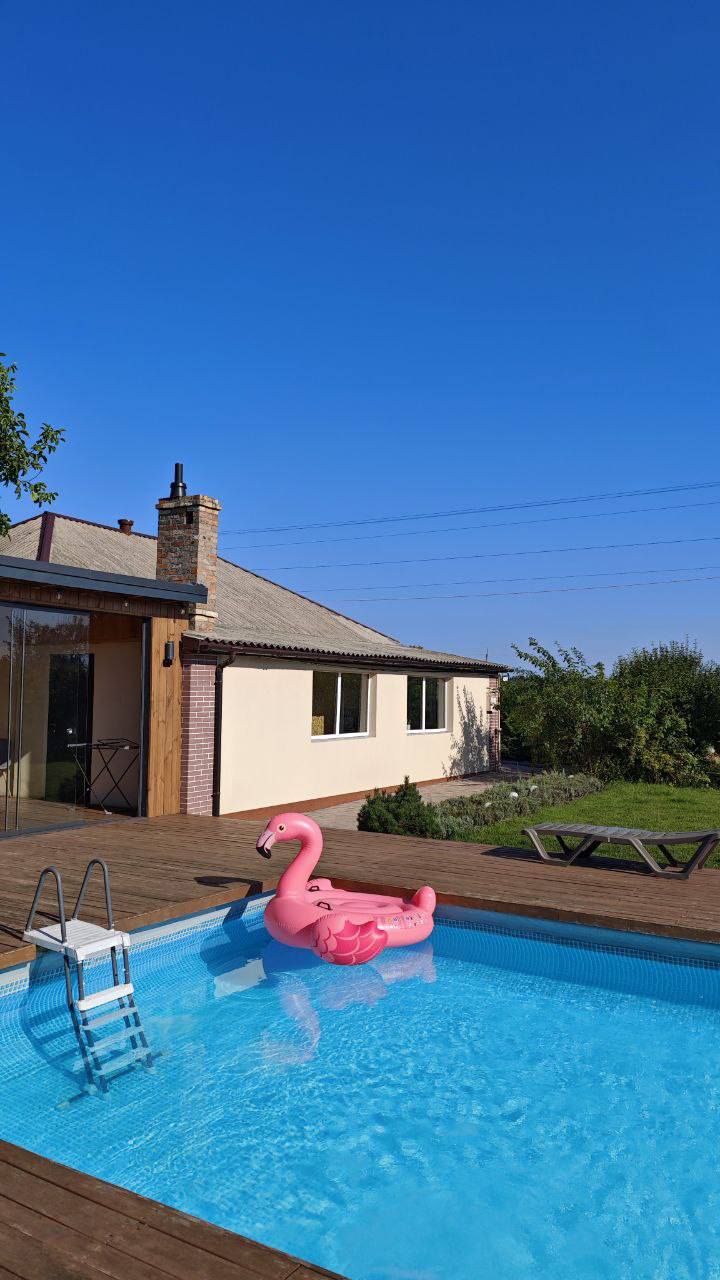 Дом посуточно 145 м²