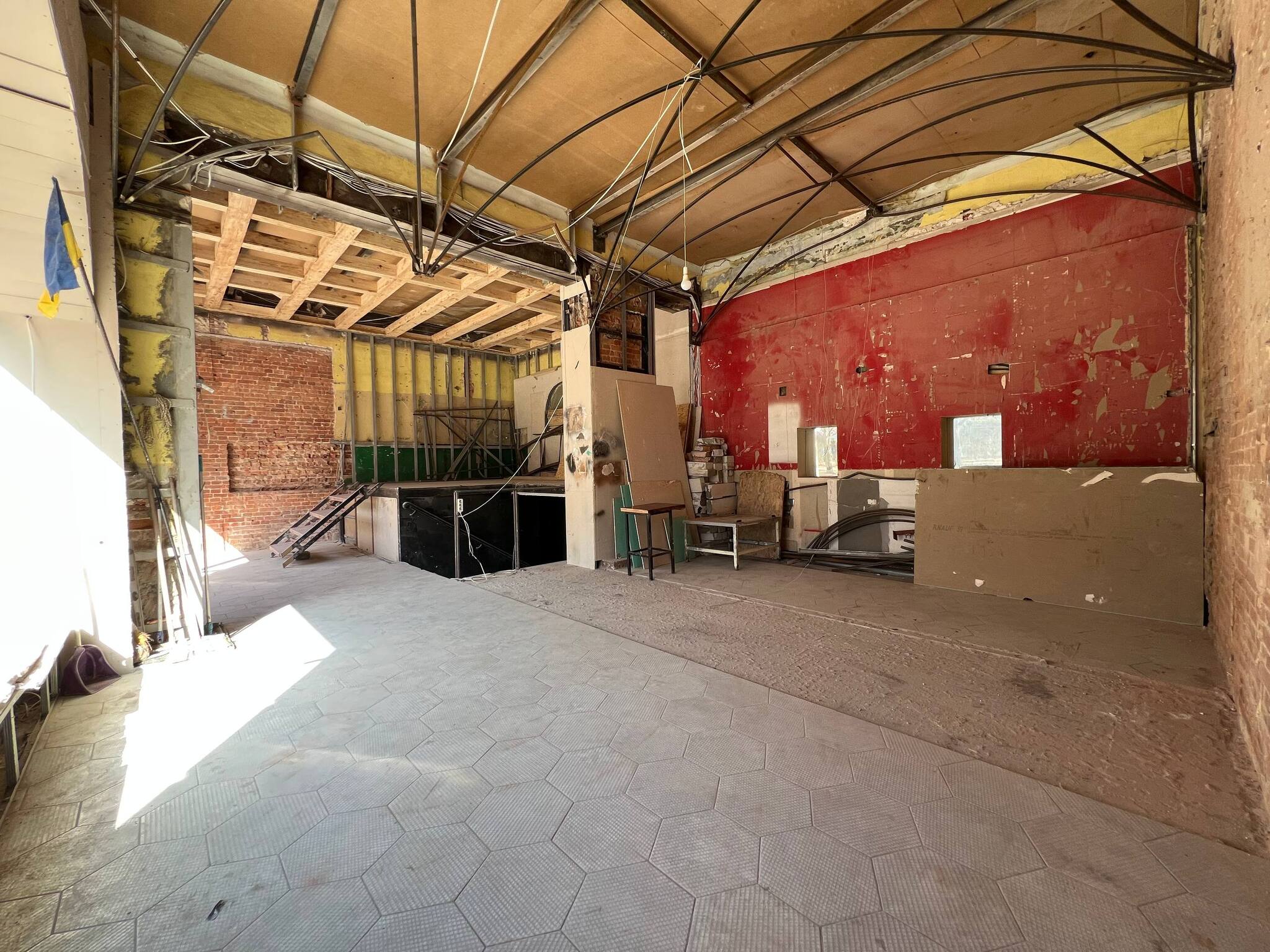 Аренда коммерции 316 м², Дмитрия Яворницкого просп., 40