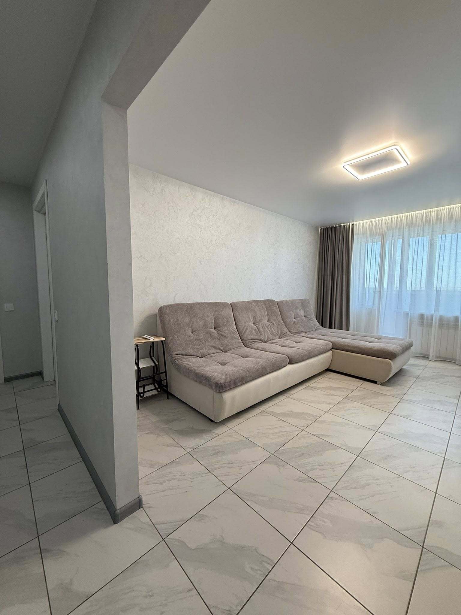 Аренда 2-комнатной квартиры 56 м², Запорожское шоссе, 56Т