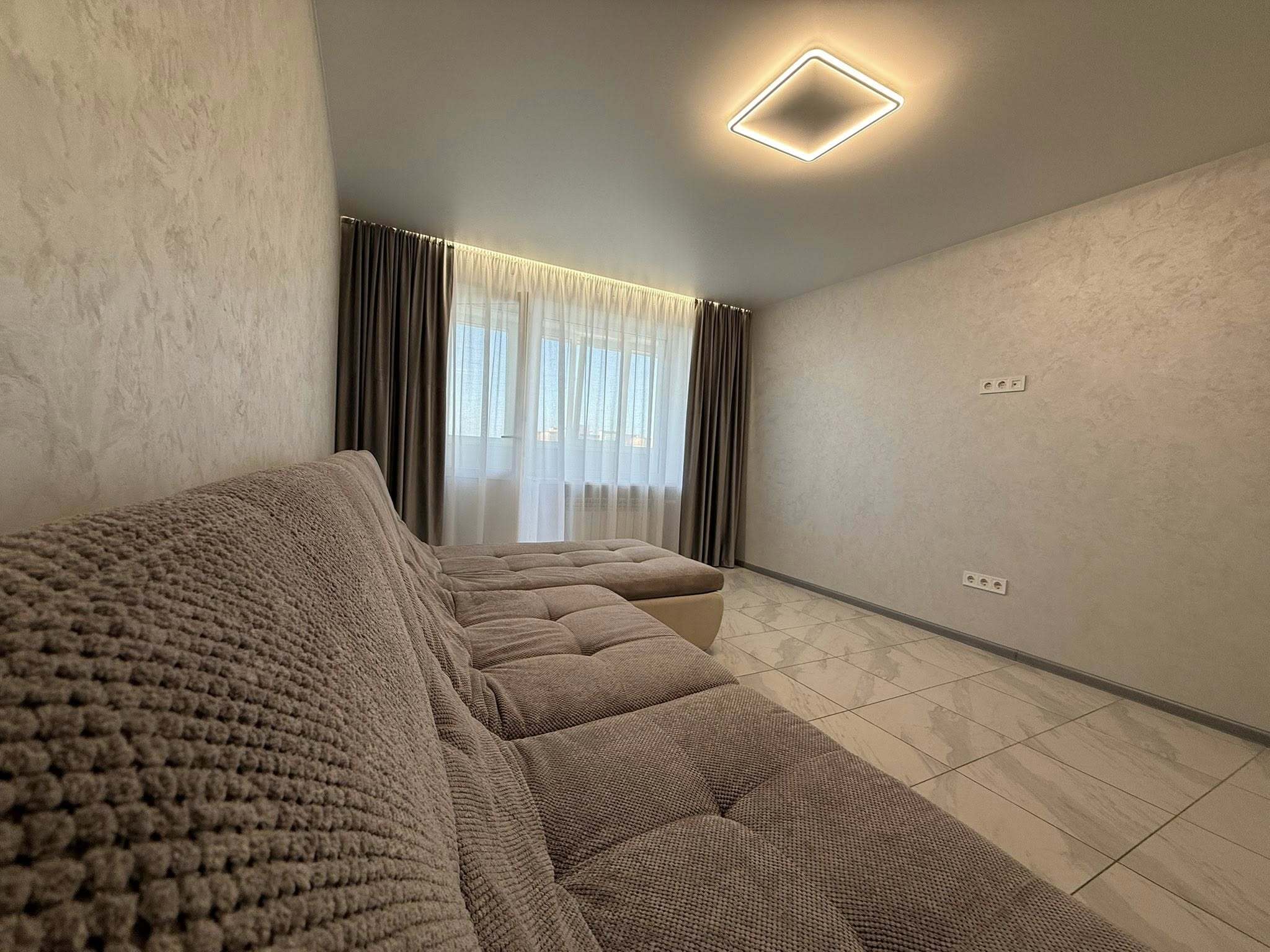 Аренда 2-комнатной квартиры 56 м², Запорожское шоссе, 56Т