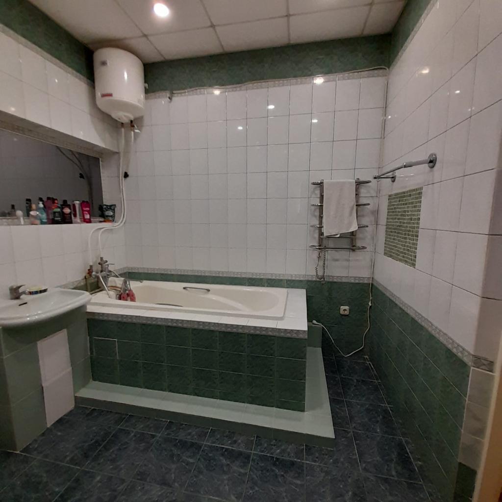 Аренда 4-комнатной квартиры 113 м², Гоголевская ул., 15