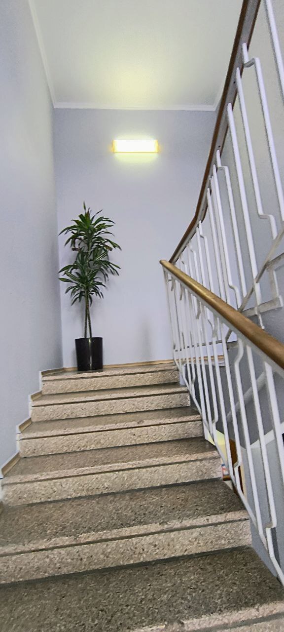 Аренда помещения свободного назначения 200 м², Ежи Гедройца ул.