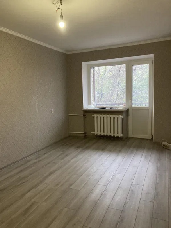 Продаж 2-кімнатної квартири 41.3 м², Запорізька вул.