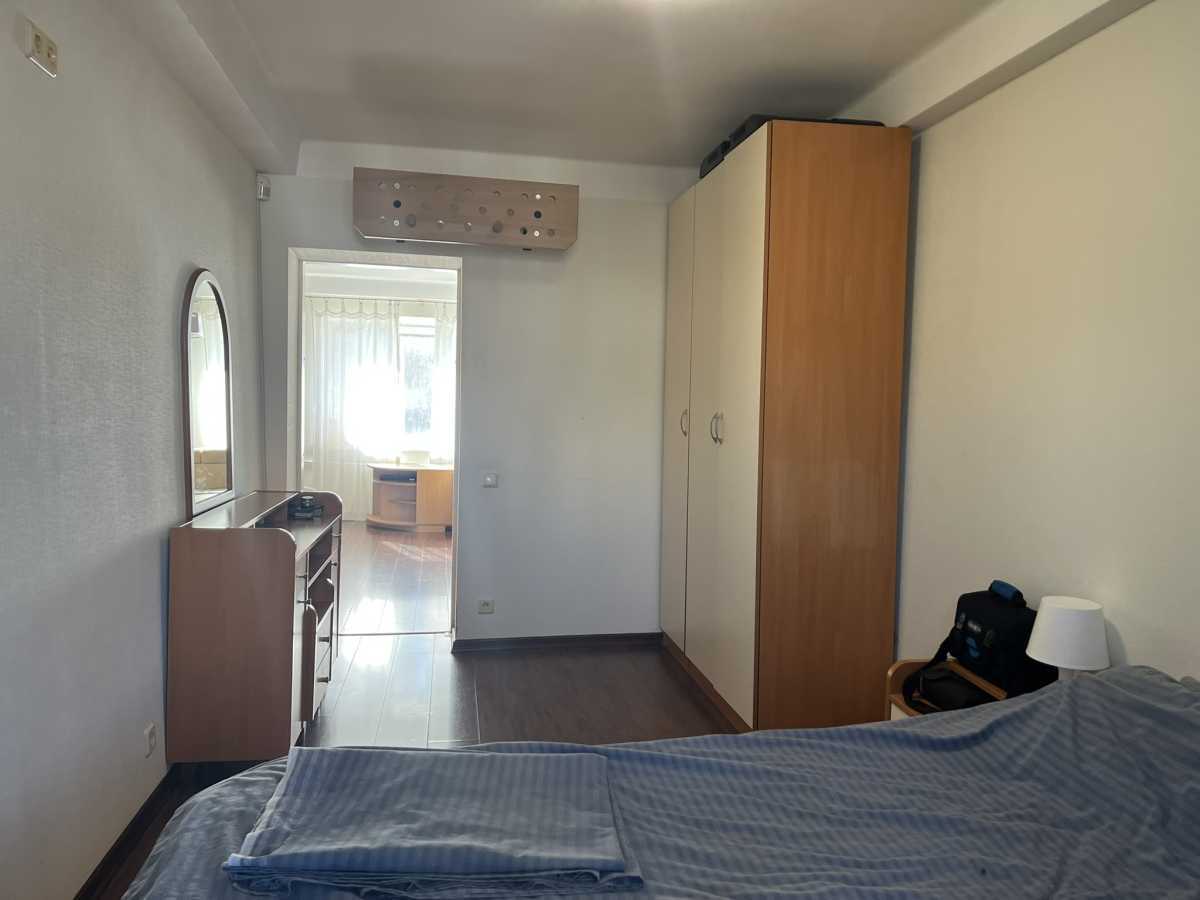 Аренда 2-комнатной квартиры 50 м², Жилянская ул., 45