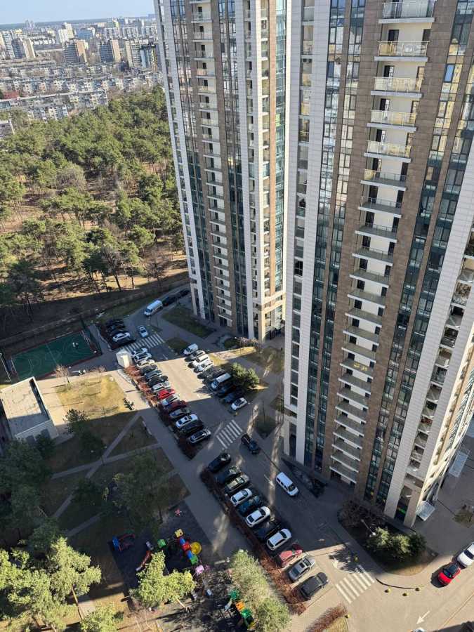 Продаж 1-кімнатної квартири 49.3 м², Князя Романа Мстиславича, 28