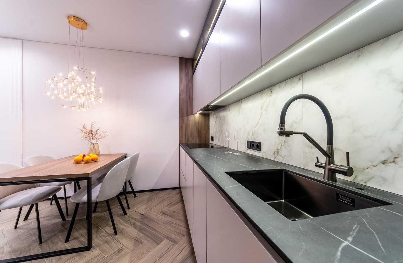 Продаж 2-кімнатної квартири 60 м², Михайла Максимовича вул., 24Г