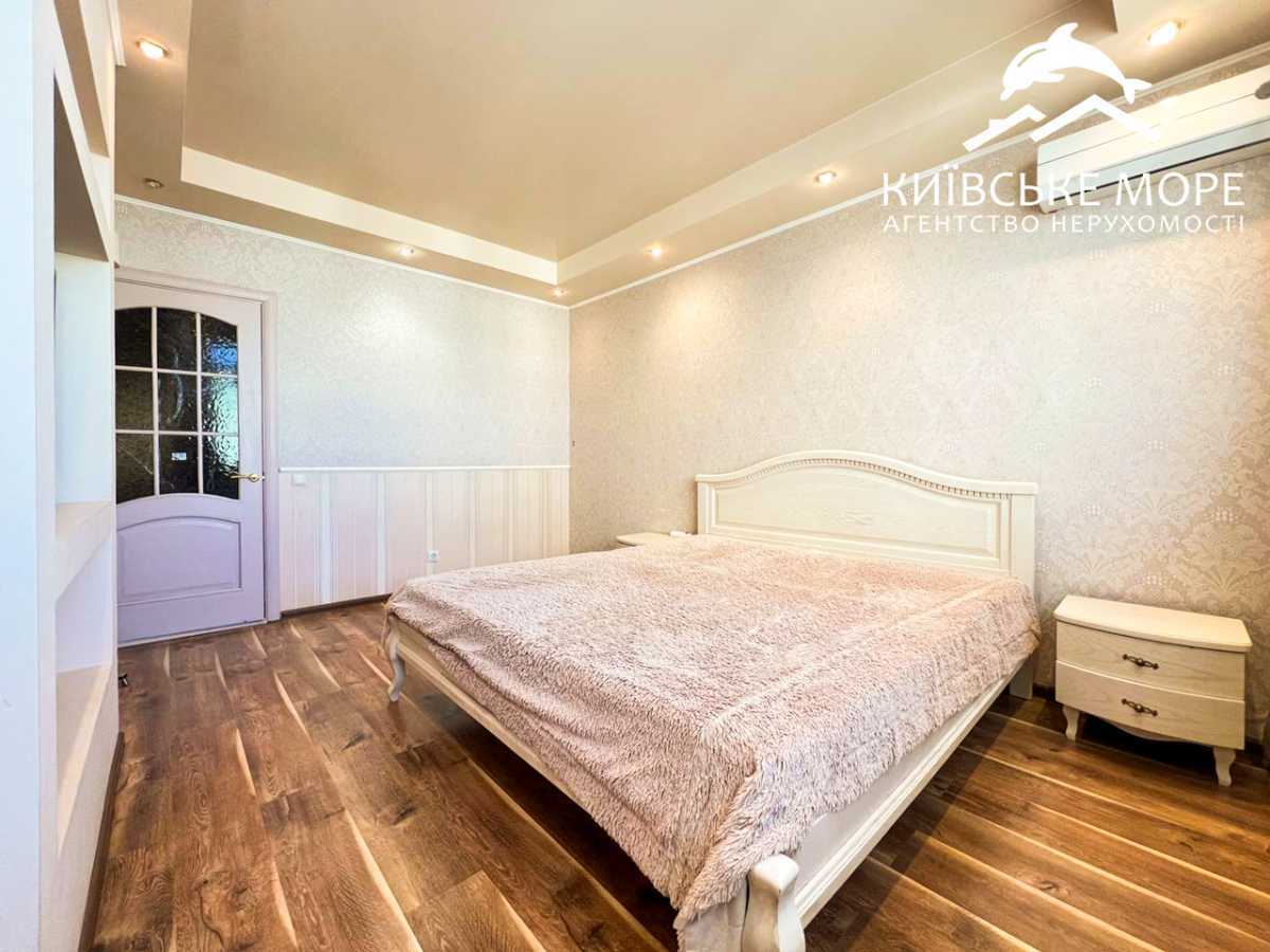 Оренда 2-кімнатної квартири 65 м², Воскресенська вул., 12А