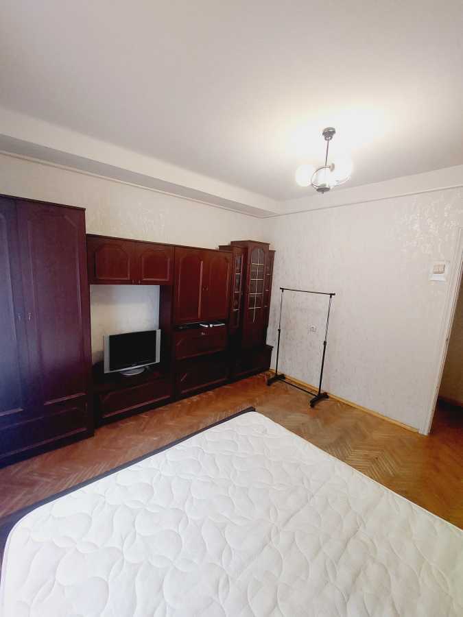 Аренда 2-комнатной квартиры 47 м², Академика Филатова ул., 1/22