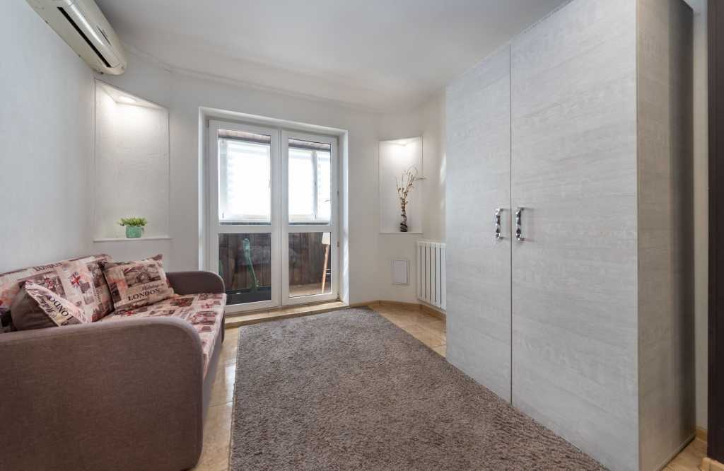 1-комнатная квартира посуточно 35 м², Правды просп., 68