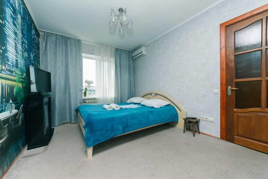 1-комнатная квартира посуточно 32 м², Правды просп., 70Б