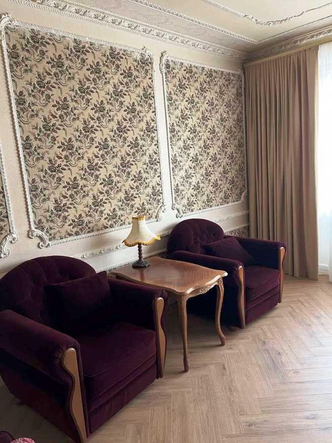 Оренда 3-кімнатної квартири 100 м², Лесі Українки бул., 21Б