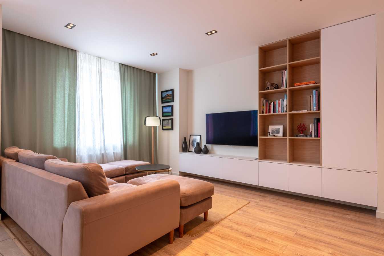 Продаж 3-кімнатної квартири 122 м², В'ячеслава Чорновола вул., 27