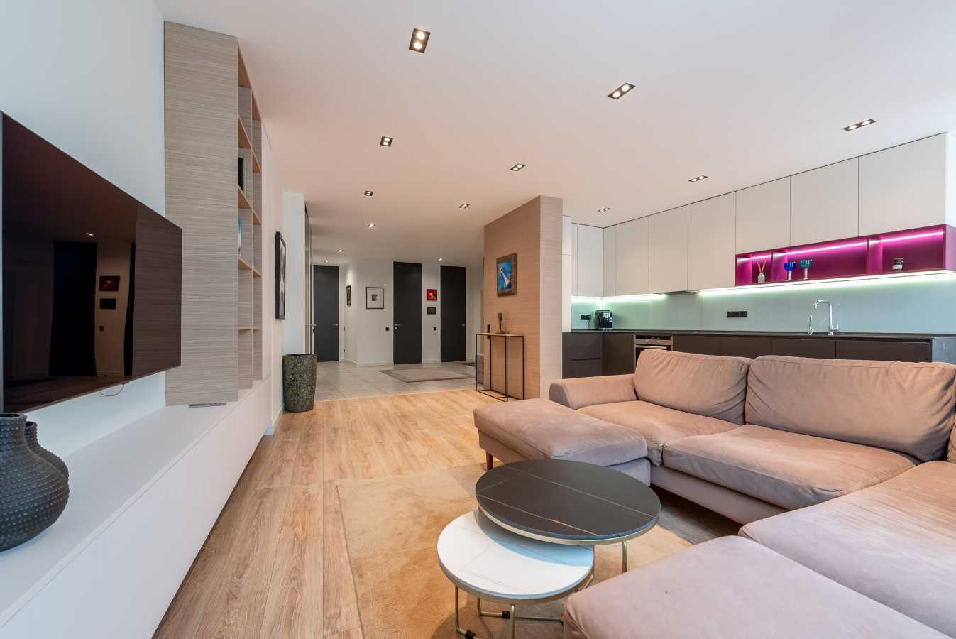 Продаж 3-кімнатної квартири 122 м², В'ячеслава Чорновола вул., 27