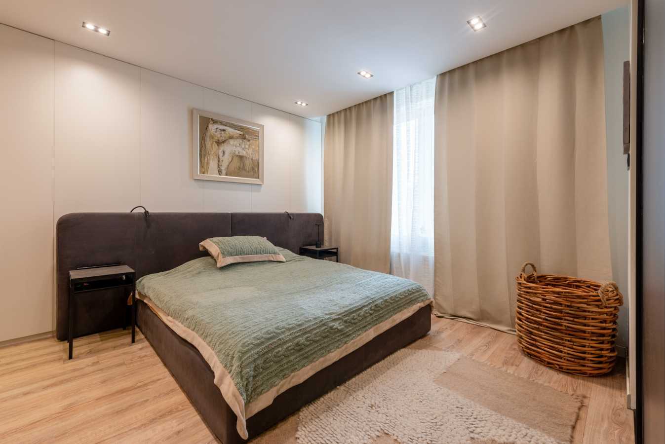 Продаж 3-кімнатної квартири 122 м², В'ячеслава Чорновола вул., 27