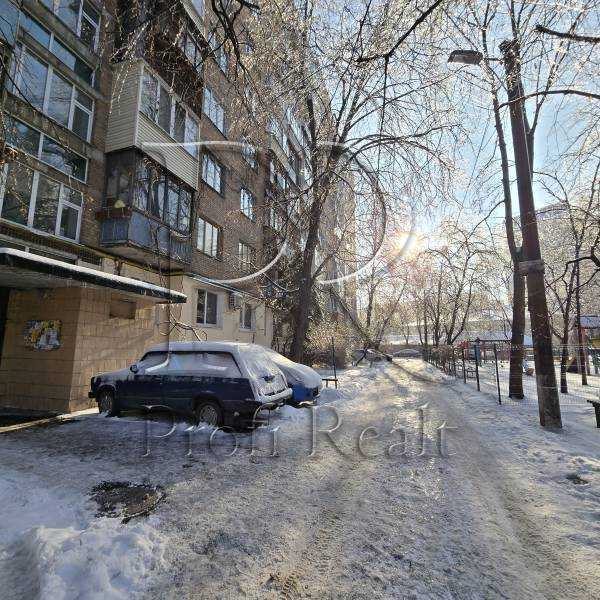 Продажа 3-комнатной квартиры 81 м², Липківського Василя Митрополита вулиця, 37