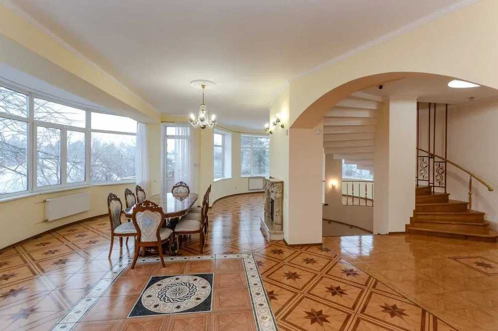 Продажа дома 650 м², Соловяненка, 263а