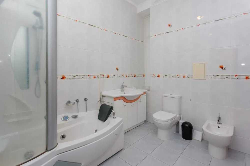 Продажа дома 650 м², Соловяненка, 263а