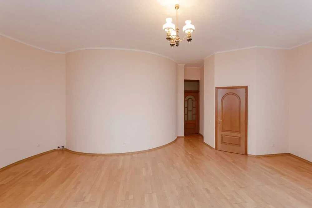 Продажа дома 650 м², Соловяненка, 263а