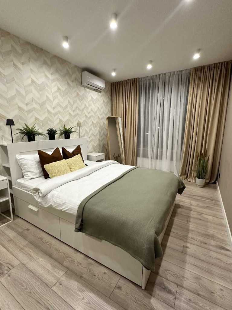 Продаж 2-кімнатної квартири 77 м², Ділова вул., 1/2