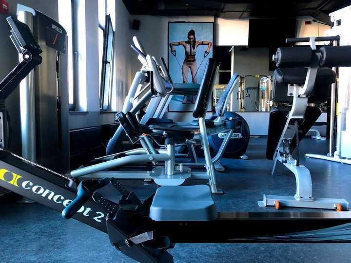 Продаж 2-кімнатної квартири 77 м², Ділова вул., 1/2