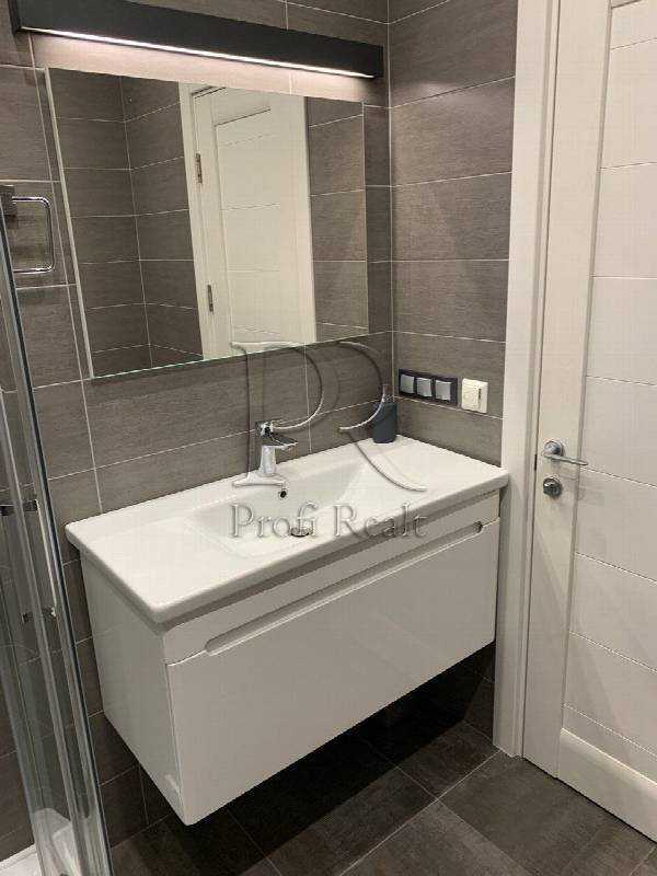 Продаж 2-кімнатної квартири 78 м², Івана Кавалерідзе вул., 9