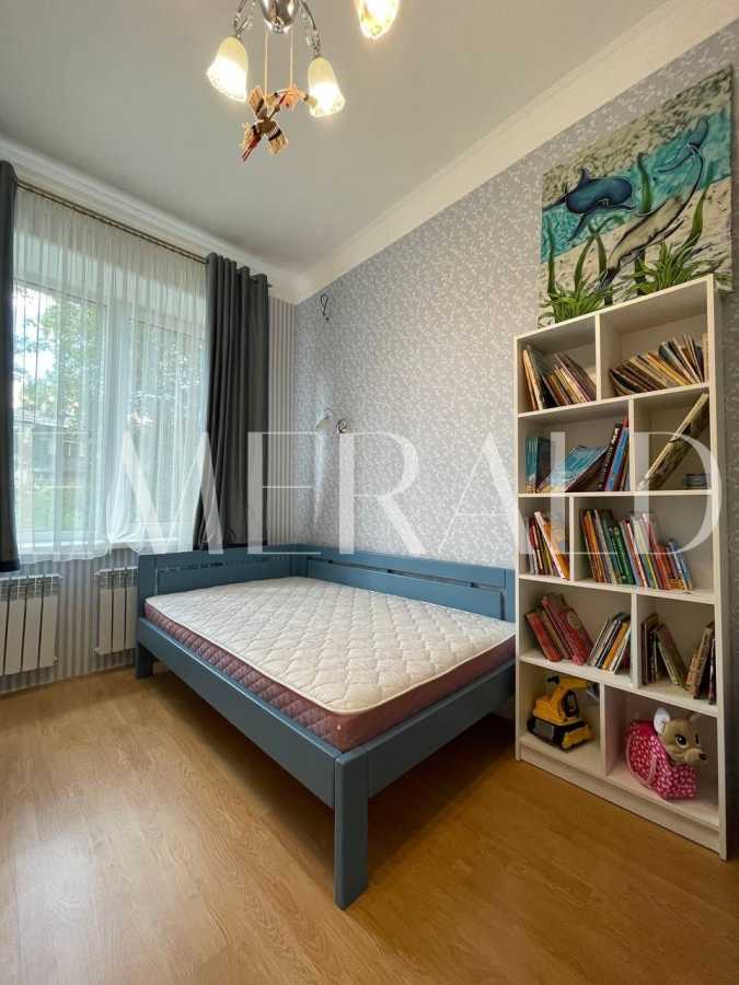 Продажа 3-комнатной квартиры 94 м², Митрофана Довнар-Запольского ул., 4