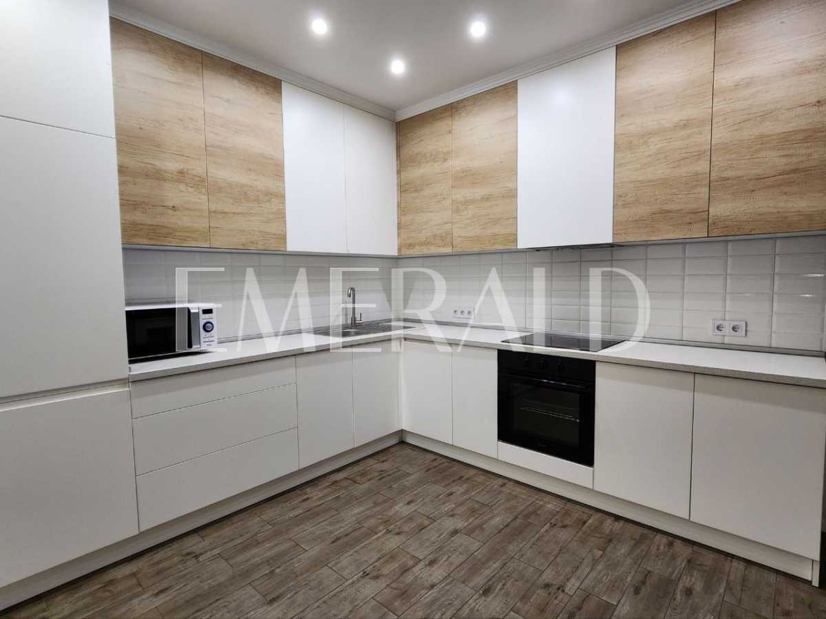 Аренда 2-комнатной квартиры 80.1 м², Заречная ул., 4 К1