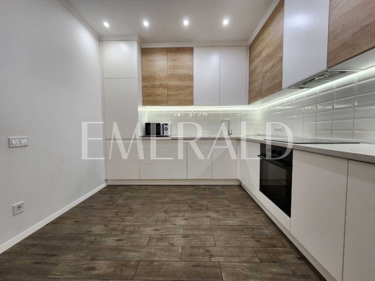 Аренда 2-комнатной квартиры 80.1 м², Заречная ул., 4 К1