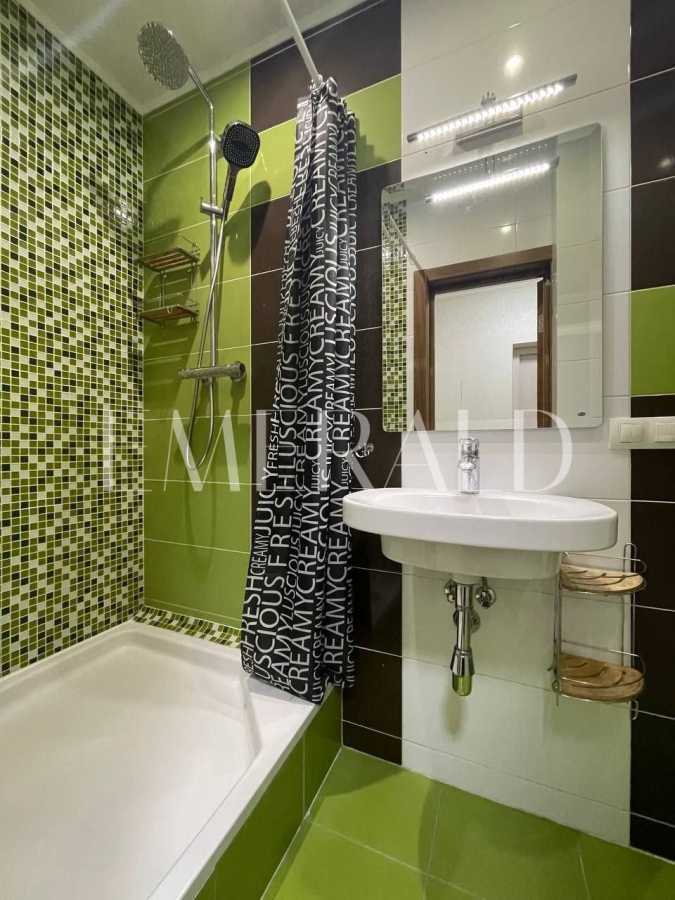 Продажа 3-комнатной квартиры 101.7 м², Вадима Гетьмана ул., 30Б