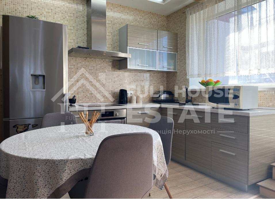 Продаж 3-кімнатної квартири 82 м², Януша Корчака вул., 25