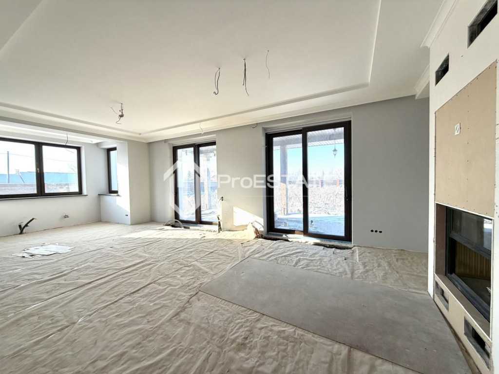 Продажа дома 298 м², Яблунева, 8