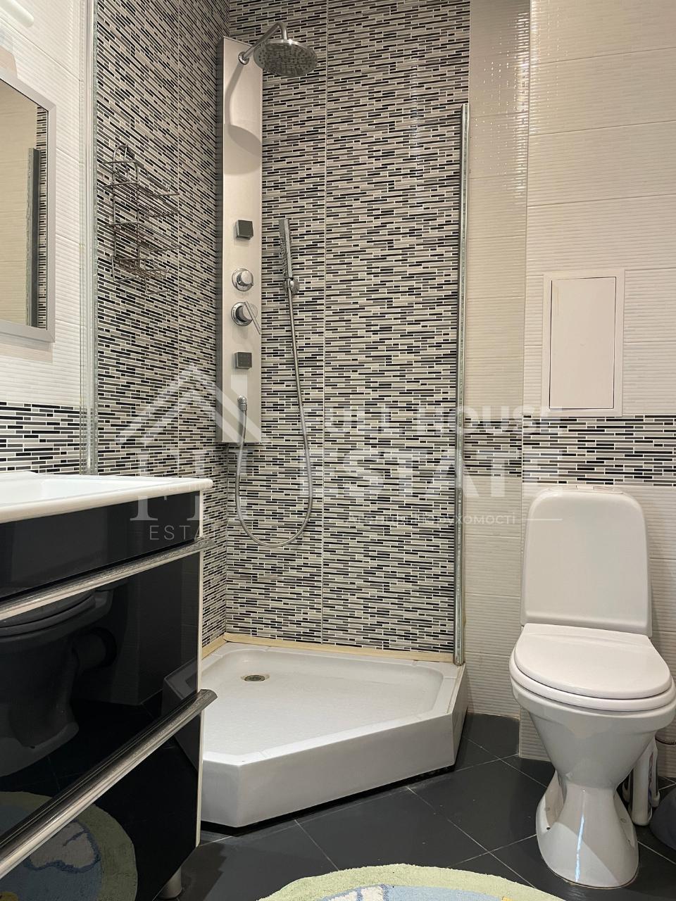 Продаж 3-кімнатної квартири 82 м², Януша Корчака вул., 25