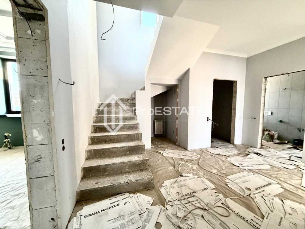 Продажа дома 298 м², Яблунева, 8