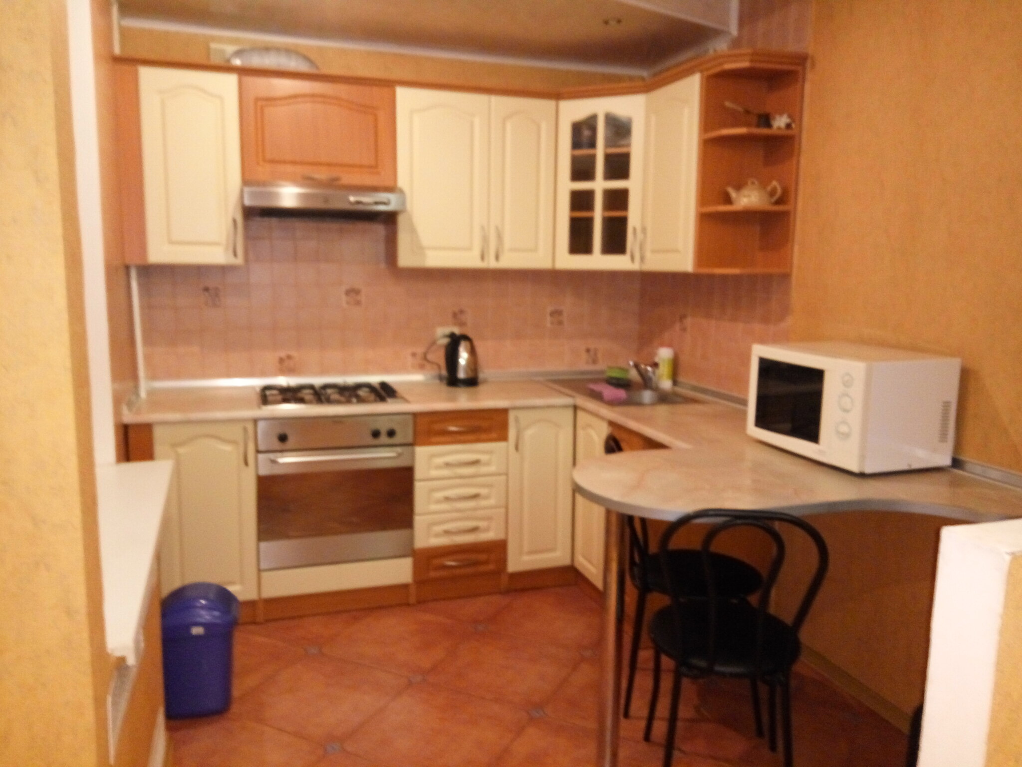 Аренда 2-комнатной квартиры 50 м², Чаривная ул., 161