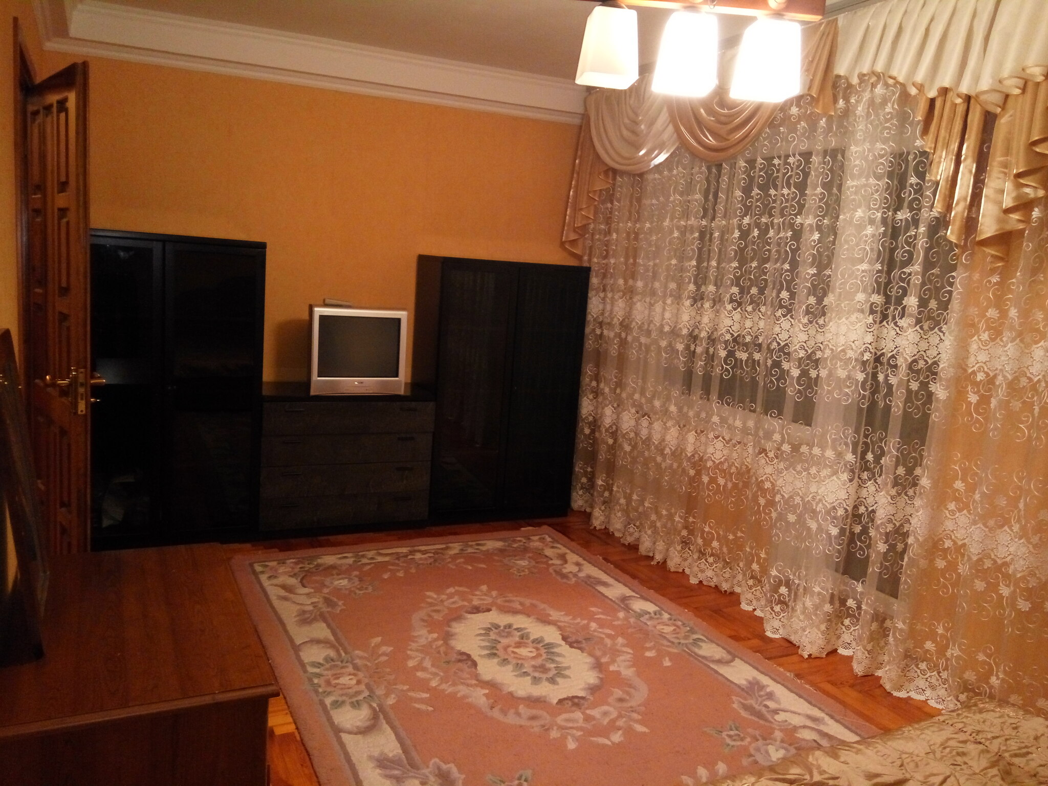 Аренда 2-комнатной квартиры 50 м², Чаривная ул., 161