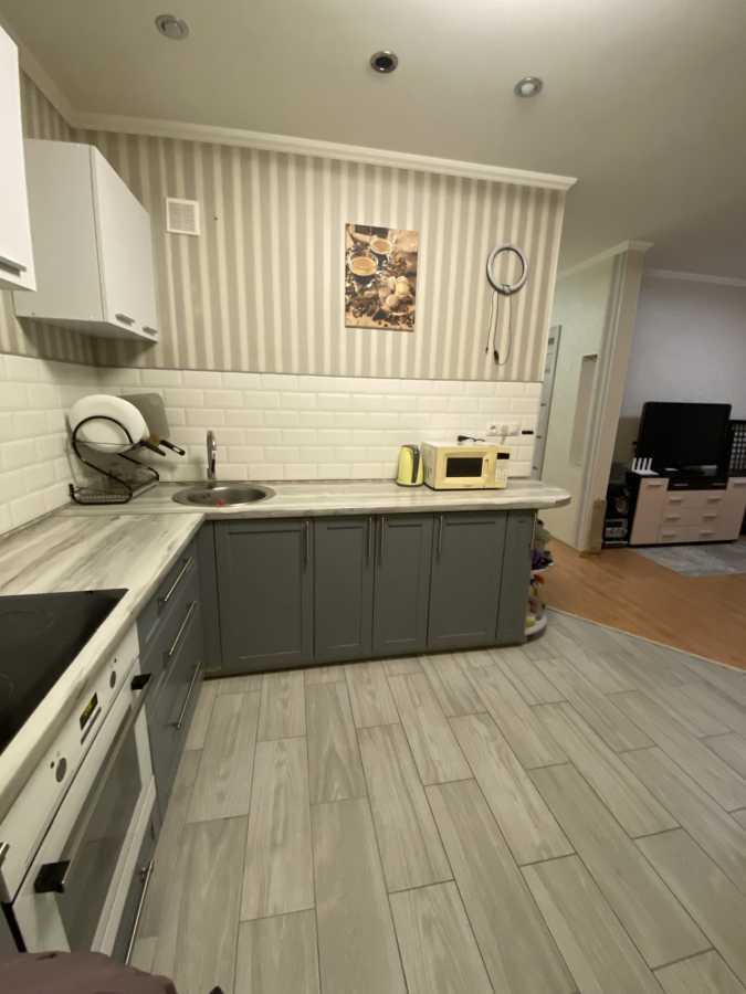 Продаж 1-кімнатної квартири 44 м², Лесі Українки вул., 74В